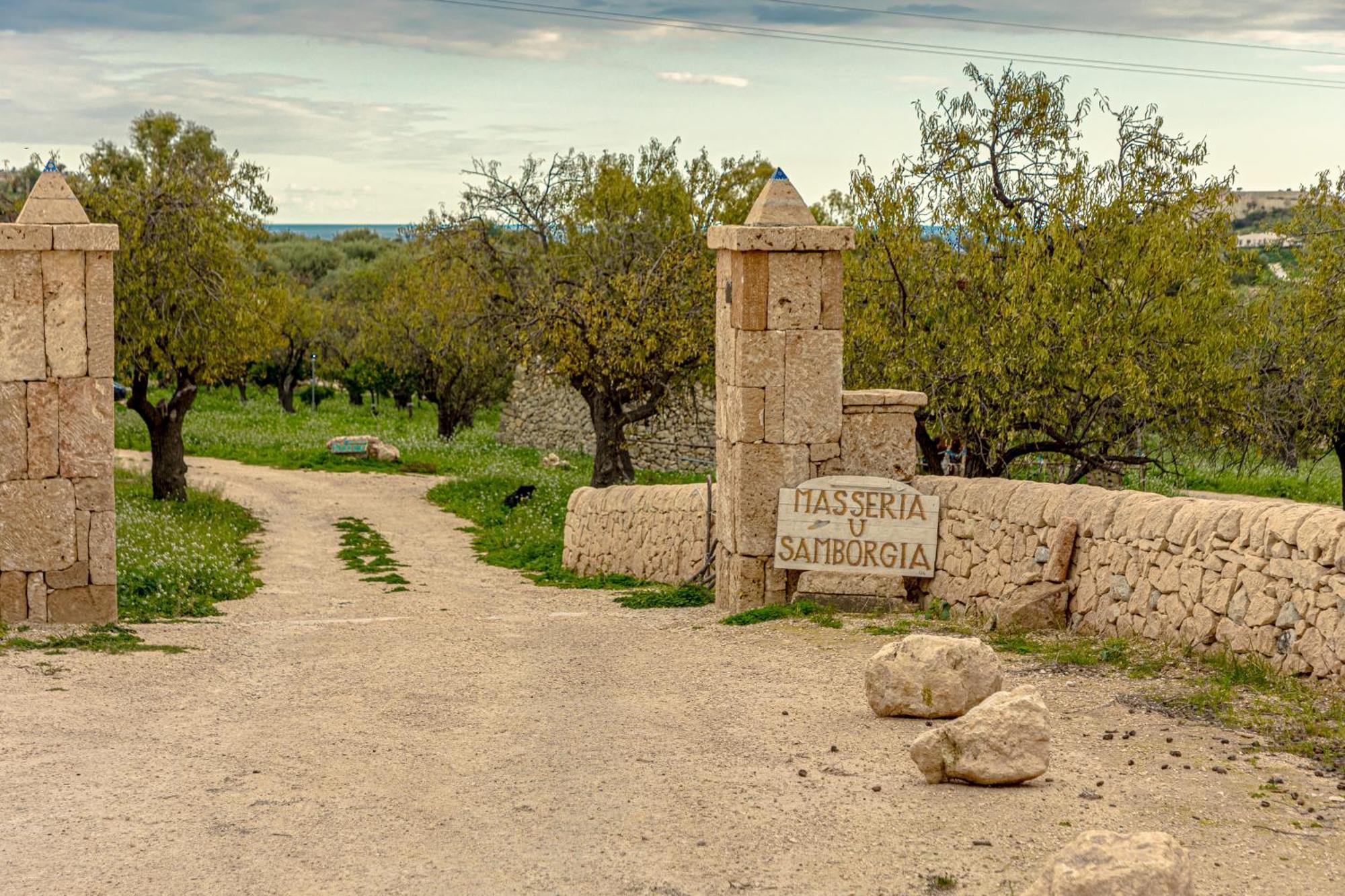 Masseria Usamborgia Noto Bagian luar foto